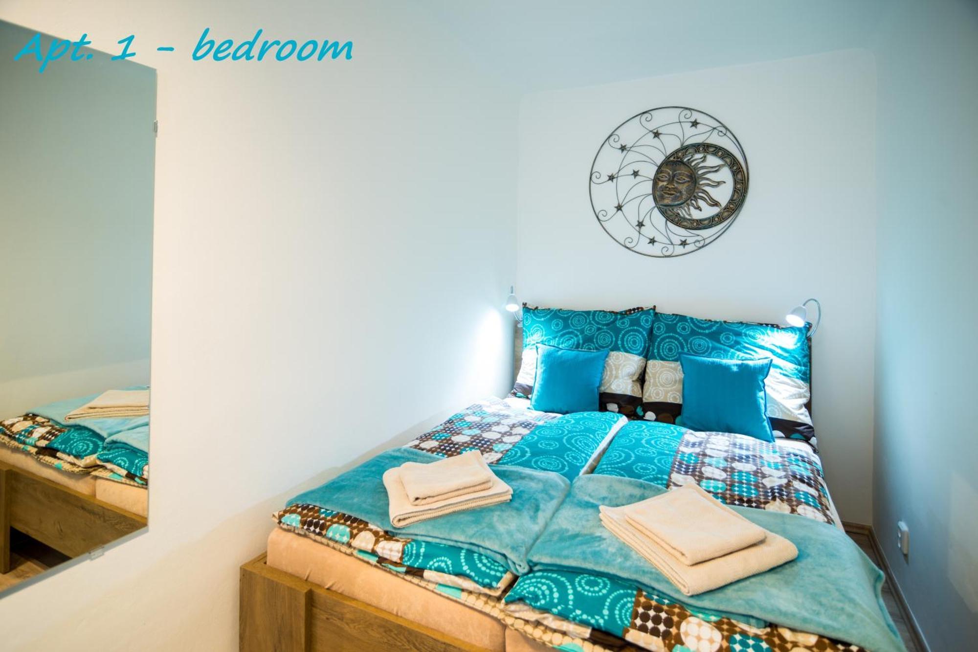 Cozy Apartments With Terrace Near Prague Castle Extérieur photo