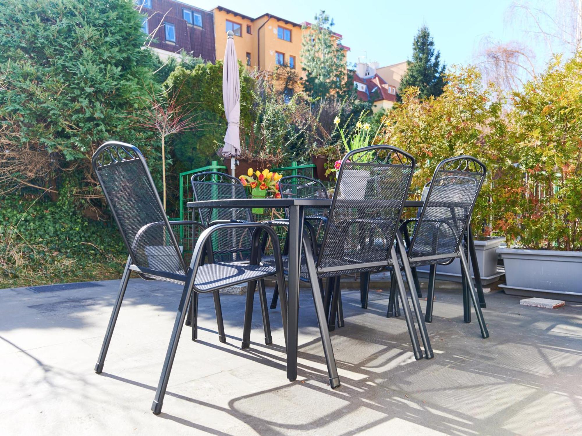 Cozy Apartments With Terrace Near Prague Castle Extérieur photo